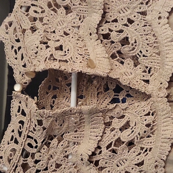 Lace shirt NWT - Picture 3 of 3